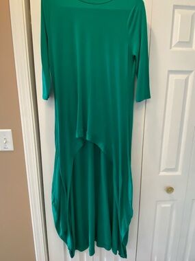 Green  High-Low Maxi Dress with Three-Quarter Sleeves